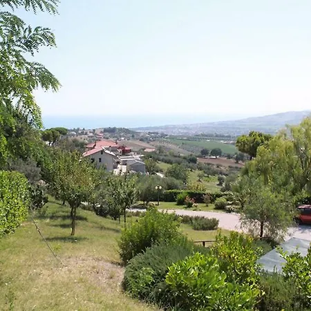 Casale Colle Della Corte Apartment *