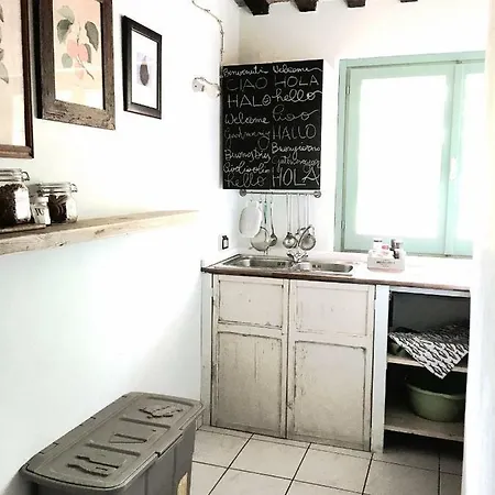 Apartment Casale Colle Della Corte